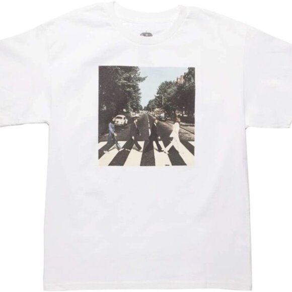 The Beatles’ Iconic "Abbey Road" White Men's T-Shirt Graphic Pop Music - Picture 1 of 1